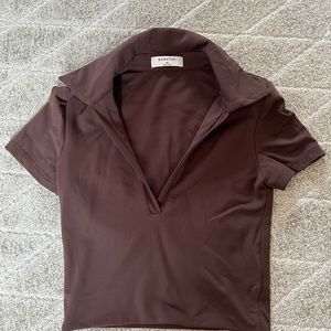 Aritzia Babaton Brown Crop Polo - never worn - Size XS